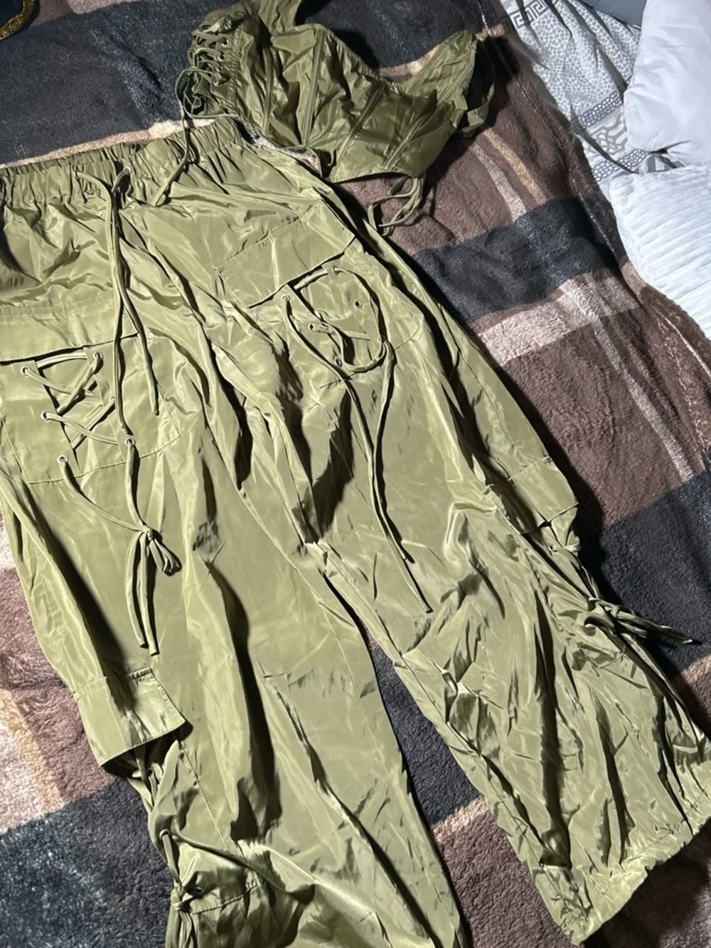 kate spade olive green clutch/wristlet
